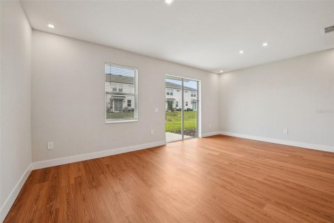 Adosado en venta en Clermont, Florida, 3 dormitorios, 170.38 m2 № 2108231 - foto 11