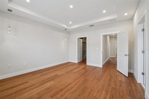 Adosado en venta en Clermont, Florida, 3 dormitorios, 170.38 m2 № 2108231 - foto 29