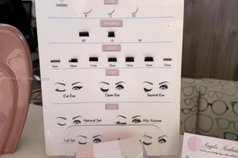 Commercial property in Hallandale Beach, Florida № 2023389 - photo 27