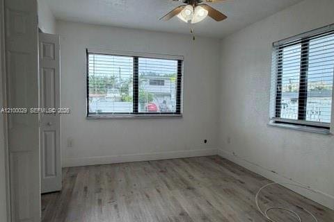 Villa ou maison à louer à Miami, Floride: 3 chambres, 93.55 m2 № 2402290 - photo 18