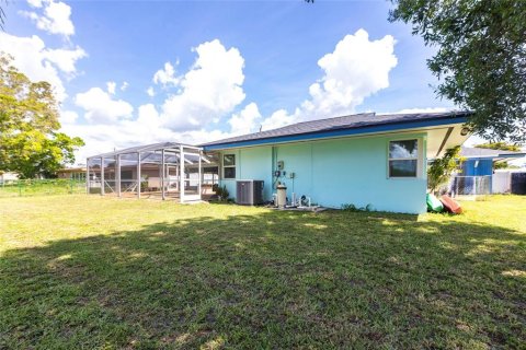 Villa ou maison à vendre à Port Charlotte, Floride: 4 chambres, 169.64 m2 № 1786635 - photo 27