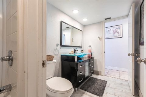 Villa ou maison à vendre à Port Charlotte, Floride: 4 chambres, 169.64 m2 № 1786635 - photo 18