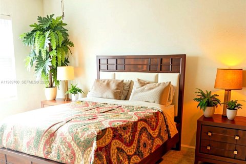 Купить виллу или дом в Порт-Сент-Луси, Флорида 4 спальни, 173.45м2, № 2052281 - фото 2