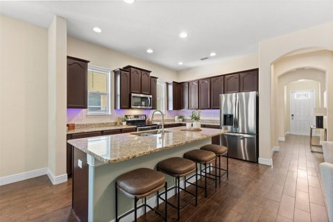 House in Tampa, Florida 4 bedrooms, 233.28 sq.m. № 1870582 - photo 10