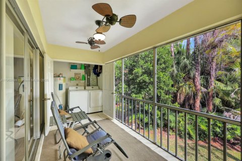 Condo in Naples, Florida, 1 bedroom  № 2034920 - photo 20