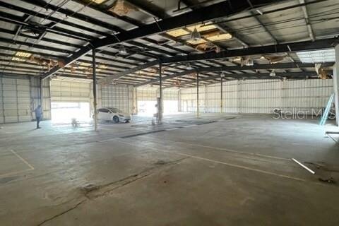 Commercial property in Apopka, Florida 1646.97 sq.m. № 2427133 - photo 4