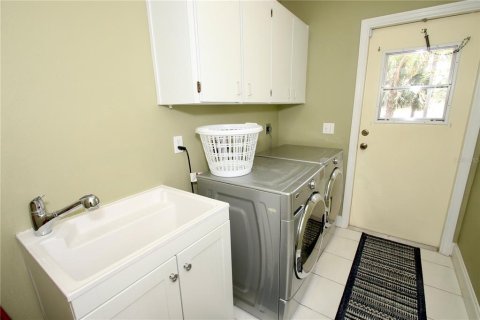 Купить виллу или дом в Делтона, Флорида 9 комнат, 230.77м2, № 1545795 - фото 29