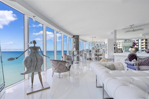 Copropriété à vendre à Hollywood, Floride: 3 chambres, 284.47 m2 № 1955533 - photo 5