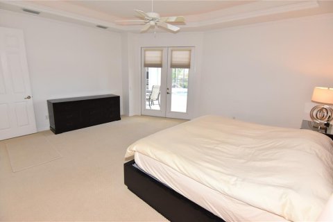 House in Punta Gorda, Florida 4 bedrooms, 301.84 sq.m. № 1658899 - photo 25