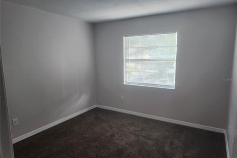 Condo in Tampa, Florida, 4 bedrooms № 2258263 - photo 10