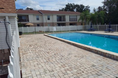 Condo in Tampa, Florida, 4 bedrooms № 2258263 - photo 16
