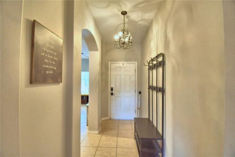 Townhouse in Lakeland, Florida 3 bedrooms, 159.14 sq.m. № 2218838 - photo 4