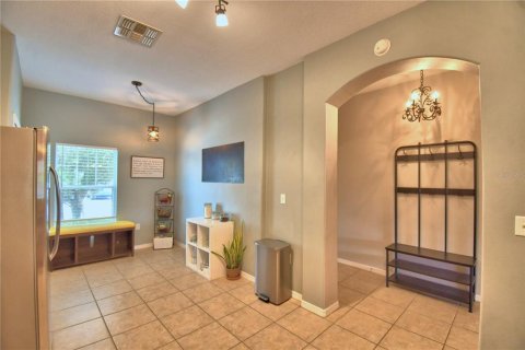 Townhouse in Lakeland, Florida 3 bedrooms, 159.14 sq.m. № 2218838 - photo 5