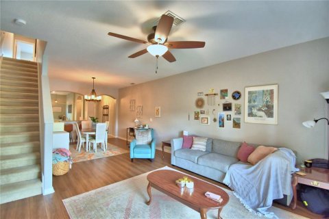 Townhouse in Lakeland, Florida 3 bedrooms, 159.14 sq.m. № 2218838 - photo 19