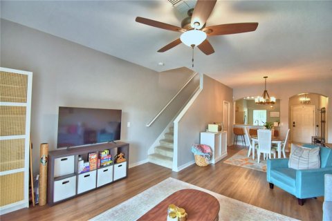 Townhouse in Lakeland, Florida 3 bedrooms, 159.14 sq.m. № 2218838 - photo 21