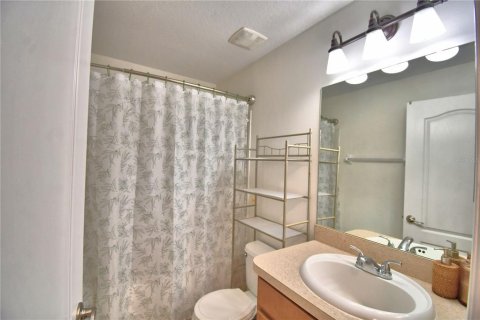 Townhouse in Lakeland, Florida 3 bedrooms, 159.14 sq.m. № 2218838 - photo 26