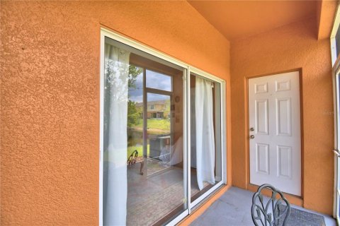 Townhouse in Lakeland, Florida 3 bedrooms, 159.14 sq.m. № 2218838 - photo 22