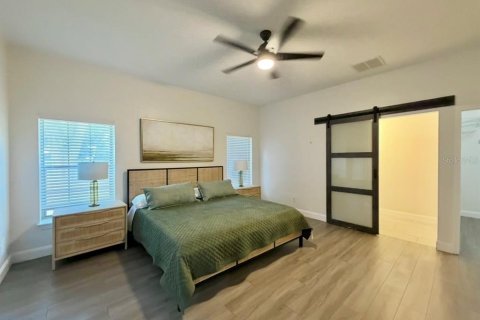 Villa ou maison à louer à Morriston, Floride: 4 chambres, 242.57 m2 № 2403468 - photo 9
