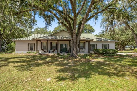Villa ou maison à Morriston, Floride 4 chambres, 242.57 m2 № 2403468