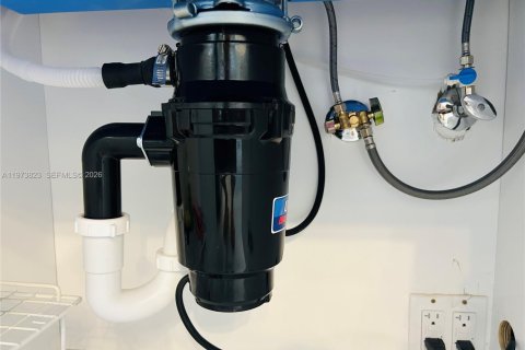 Купить кондоминиум в Санни-Айлс-Бич, Флорида 1 спальня, 71.26м2, № 2040457 - фото 29