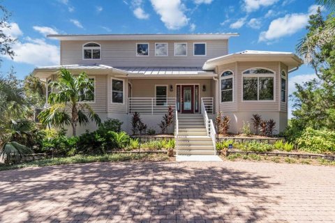 Casa en venta en Palmetto, Florida, 3 dormitorios, 307.13 m2 № 2101460 - foto 2