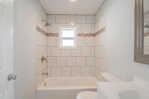 Villa ou maison à louer à Bradenton, Floride: 3 chambres, 117.06 m2 № 2112480 - photo 21