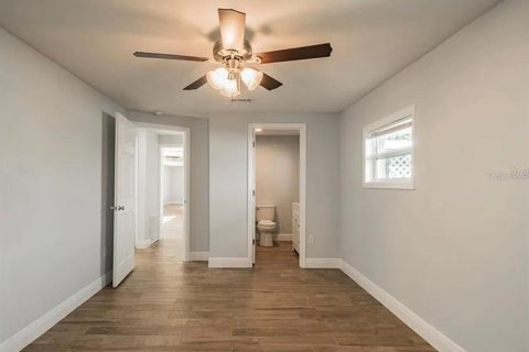 Villa ou maison à louer à Bradenton, Floride: 3 chambres, 117.06 m2 № 2112480 - photo 16