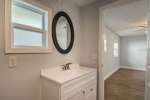 Villa ou maison à louer à Bradenton, Floride: 3 chambres, 117.06 m2 № 2112480 - photo 19