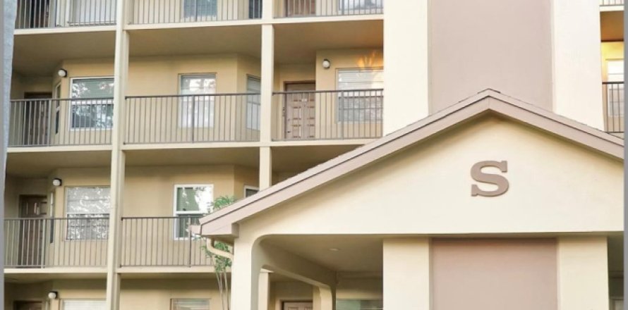 Condominio en Pembroke Pines, Florida, 2 dormitorios № 1180250