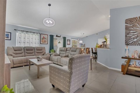 House in Lakeland, Florida 3 bedrooms, 143.91 sq.m. № 1837956 - photo 7
