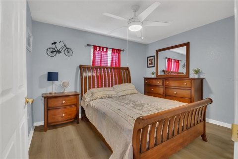 House in Lakeland, Florida 3 bedrooms, 143.91 sq.m. № 1837956 - photo 16