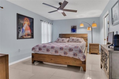 House in Lakeland, Florida 3 bedrooms, 143.91 sq.m. № 1837956 - photo 12