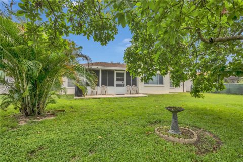 House in Lakeland, Florida 3 bedrooms, 143.91 sq.m. № 1837956 - photo 20