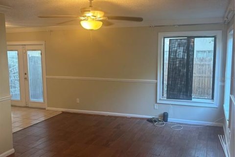 Condo in Tampa, Florida, 2 bedrooms  № 2225901 - photo 2