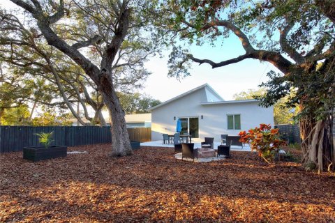 House in New Smyrna Beach, Florida 3 bedrooms, 133.78 sq.m. № 1531216 - photo 29