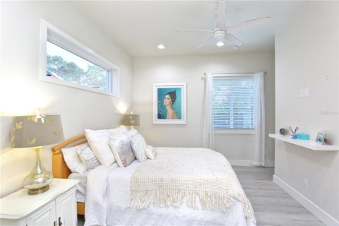 House in New Smyrna Beach, Florida 3 bedrooms, 133.78 sq.m. № 1531216 - photo 12