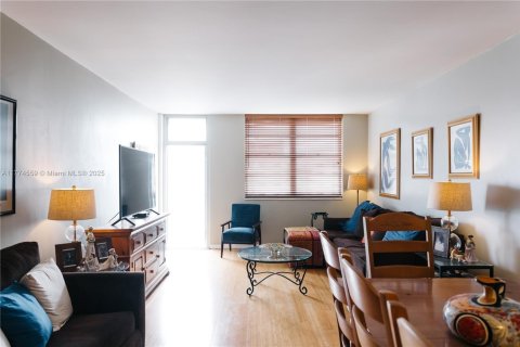 Copropriété à vendre à Sunny Isles Beach, Floride: 1 chambre, 92.9 m2 № 2061547 - photo 4