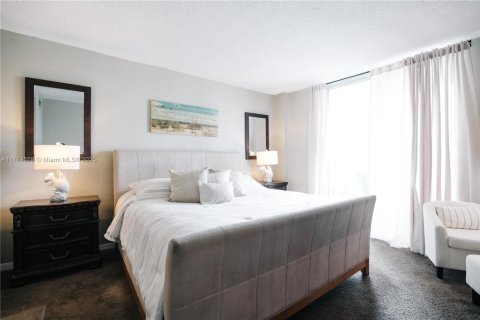 Copropriété à vendre à Sunny Isles Beach, Floride: 1 chambre, 92.9 m2 № 2061547 - photo 11