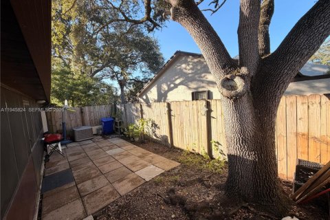 Villa ou maison à vendre à Pembroke Pines, Floride: 3 chambres, 124.58 m2 № 2002133 - photo 3