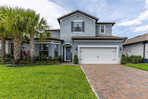 House in Lake Mary, Florida 4 bedrooms, 331.38 sq.m. № 1658424 - photo 1