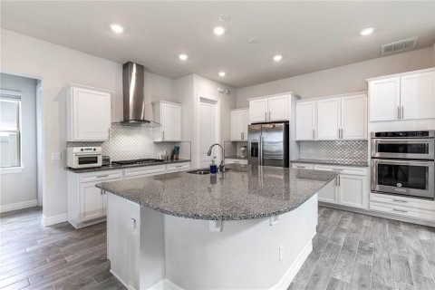 House in Lake Mary, Florida 4 bedrooms, 331.38 sq.m. № 1658424 - photo 23