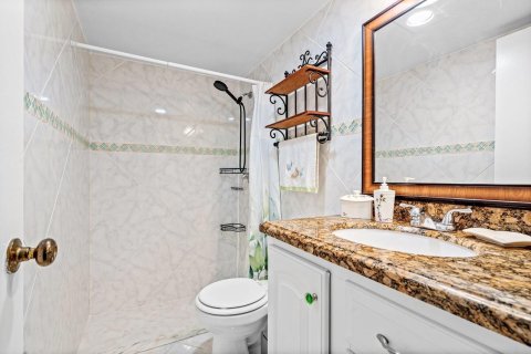 Condo in Boca Raton, Florida, 2 bedrooms  № 2181139 - photo 22