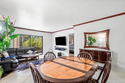 Condo in Boca Raton, Florida, 2 bedrooms  № 2181139 - photo 10