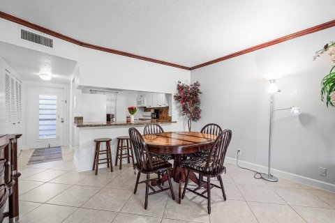 Condo in Boca Raton, Florida, 2 bedrooms  № 2181139 - photo 9