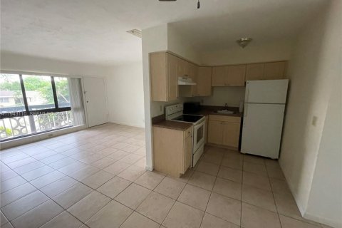 Appartement à louer à Fort Lauderdale, Floride: 1 chambre, 1027.96 m2 № 1999433 - photo 5