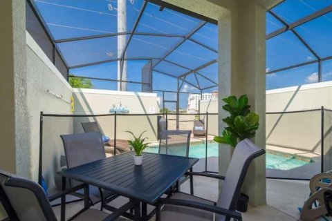 Touwnhouse à vendre à Kissimmee, Floride: 5 chambres, 201.41 m2 № 2222256 - photo 25