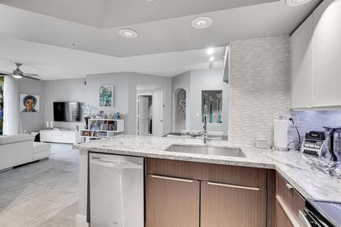Copropriété à vendre à Fort Lauderdale, Floride: 2 chambres, 117.89 m2 № 2270621 - photo 16