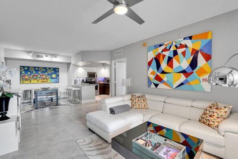 Copropriété à vendre à Fort Lauderdale, Floride: 2 chambres, 117.89 m2 № 2270621 - photo 4