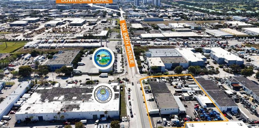 Коммерческая недвижимость в Медли, Флорида № 2030226