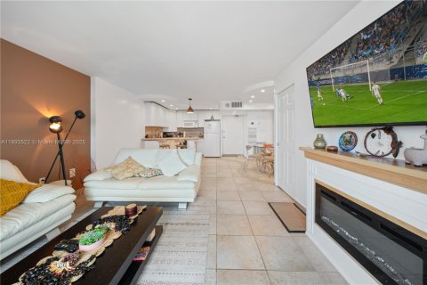 Copropriété à vendre à Miami Beach, Floride: 1 chambre, 60.76 m2 № 1946544 - photo 7